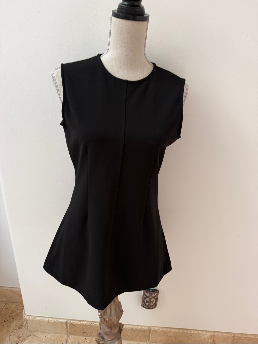 Jules & Leopold Black Sleeveless Tunic Top NWOT